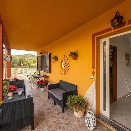 Immerso Nel Ferienhaus Domus De Maria